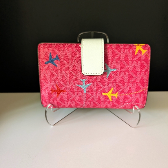 NWT Michael Kors Fuschia Jet Set Crossbody Bag and Matching Wallet Set - Picture 3 of 16